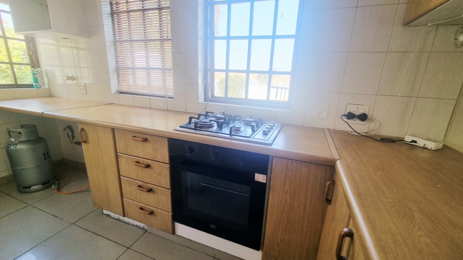 2 Bedroom Property for Sale in Halfway Gardens Gauteng