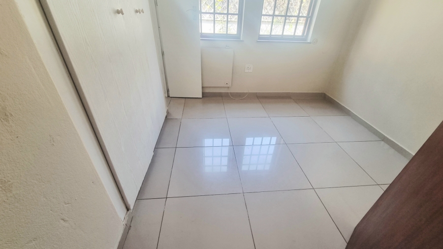 2 Bedroom Property for Sale in Halfway Gardens Gauteng