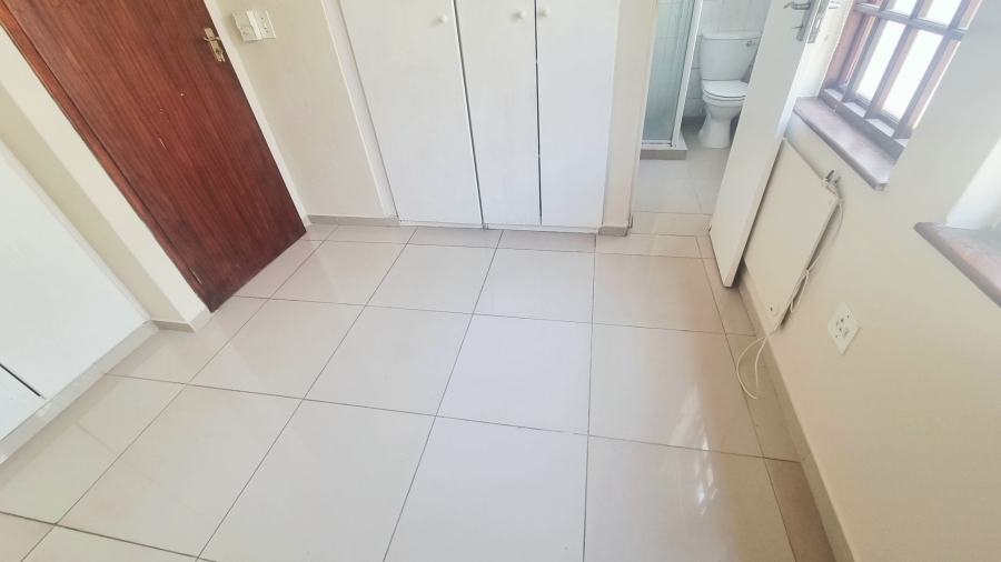 2 Bedroom Property for Sale in Halfway Gardens Gauteng
