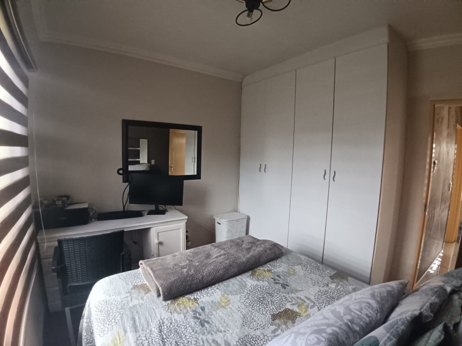 3 Bedroom Property for Sale in Dalview Gauteng