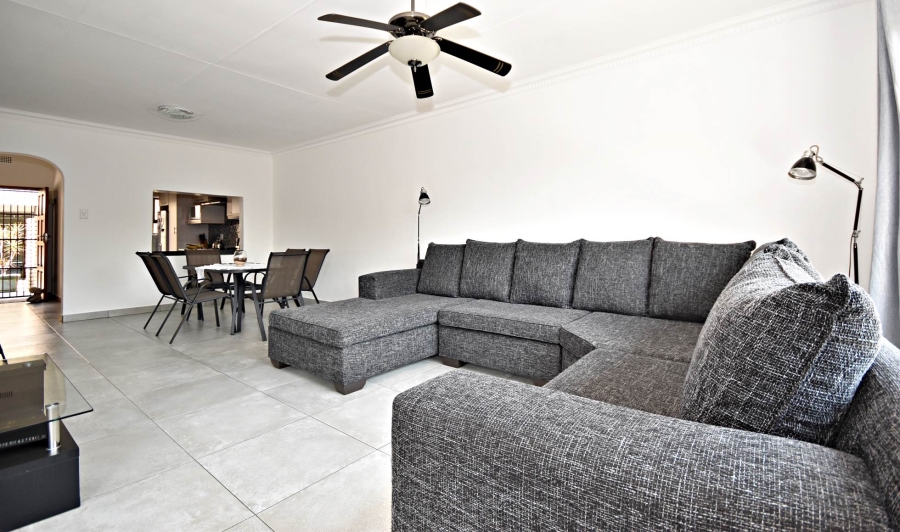 3 Bedroom Property for Sale in Bromhof Gauteng