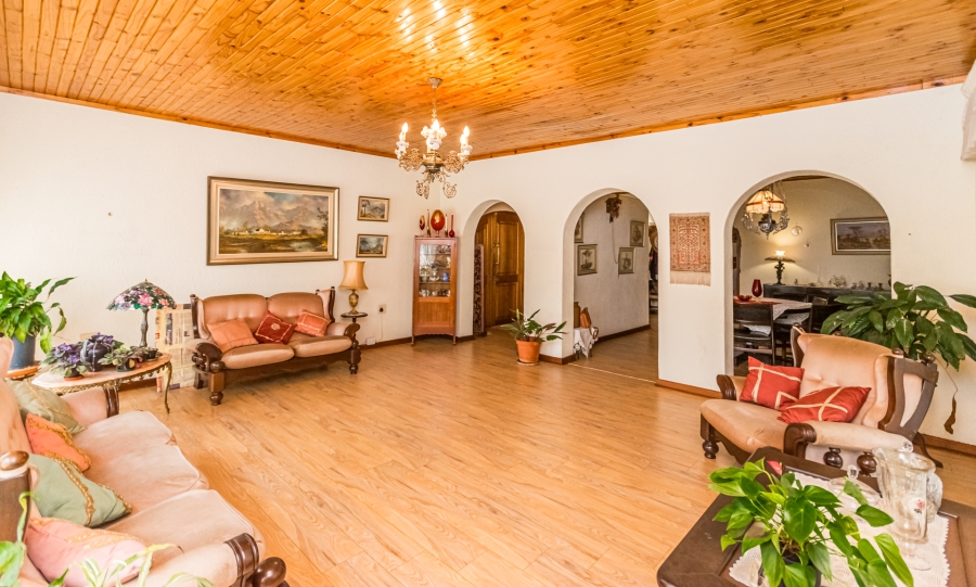 4 Bedroom Property for Sale in Lyttelton Manor Gauteng