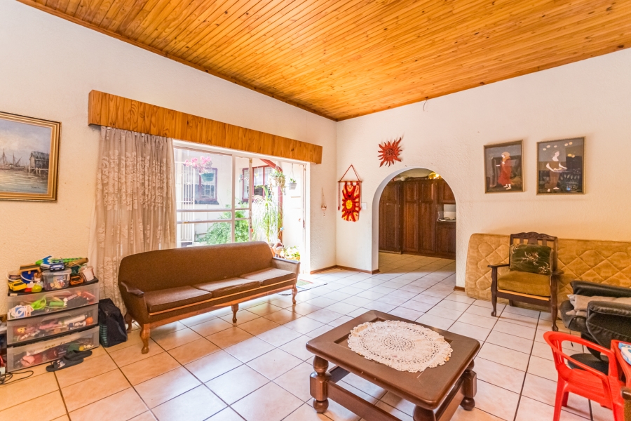 4 Bedroom Property for Sale in Lyttelton Manor Gauteng