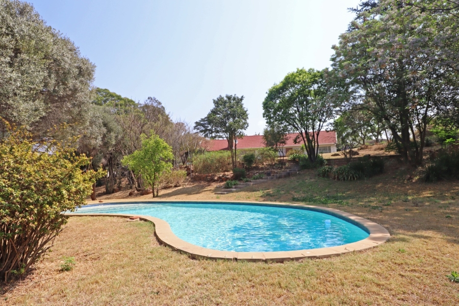 To Let 4 Bedroom Property for Rent in Bryanston Gauteng