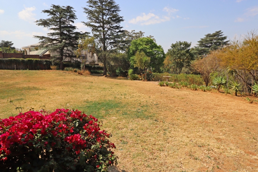 To Let 4 Bedroom Property for Rent in Bryanston Gauteng