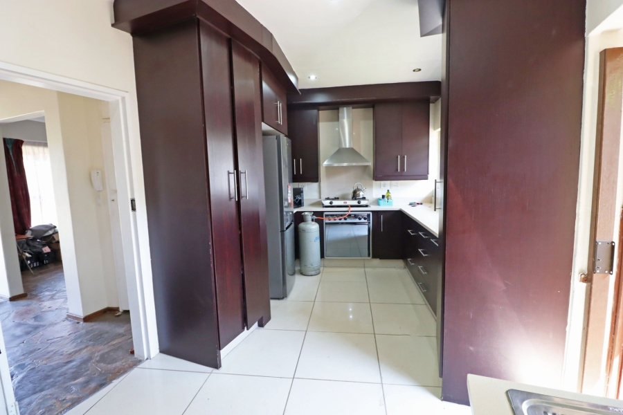 To Let 4 Bedroom Property for Rent in Bryanston Gauteng