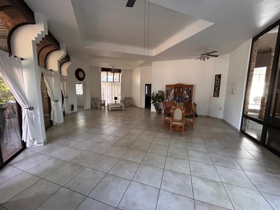 4 Bedroom Property for Sale in Eldoraigne Gauteng