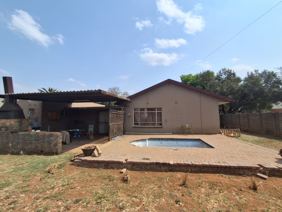3 Bedroom Property for Sale in Arcon Park Gauteng