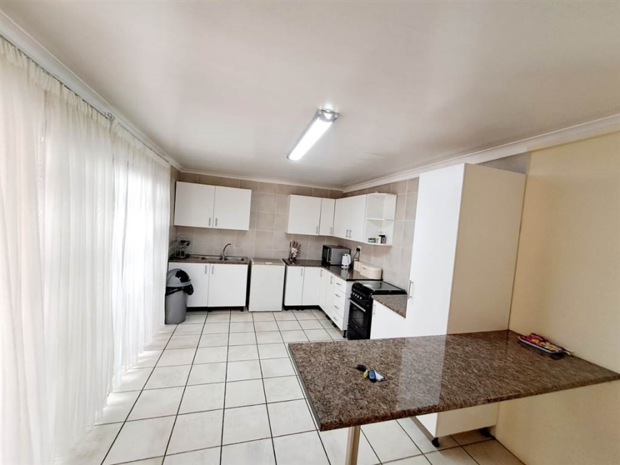 11 Bedroom Property for Sale in Lambton Gauteng