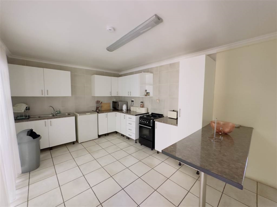 11 Bedroom Property for Sale in Lambton Gauteng