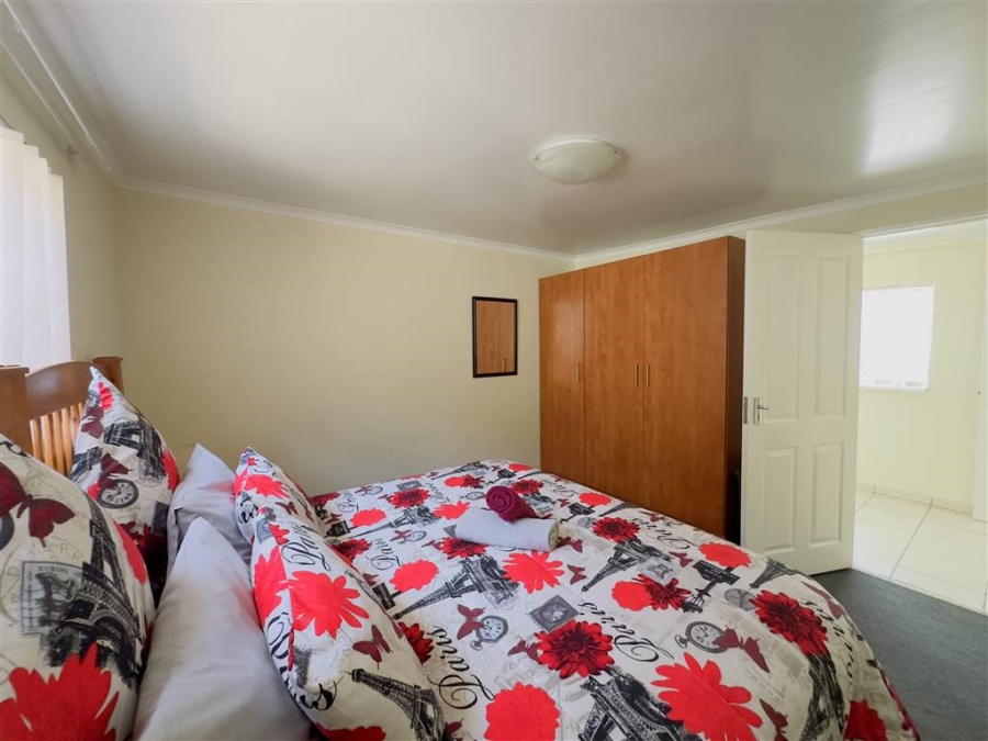 11 Bedroom Property for Sale in Lambton Gauteng