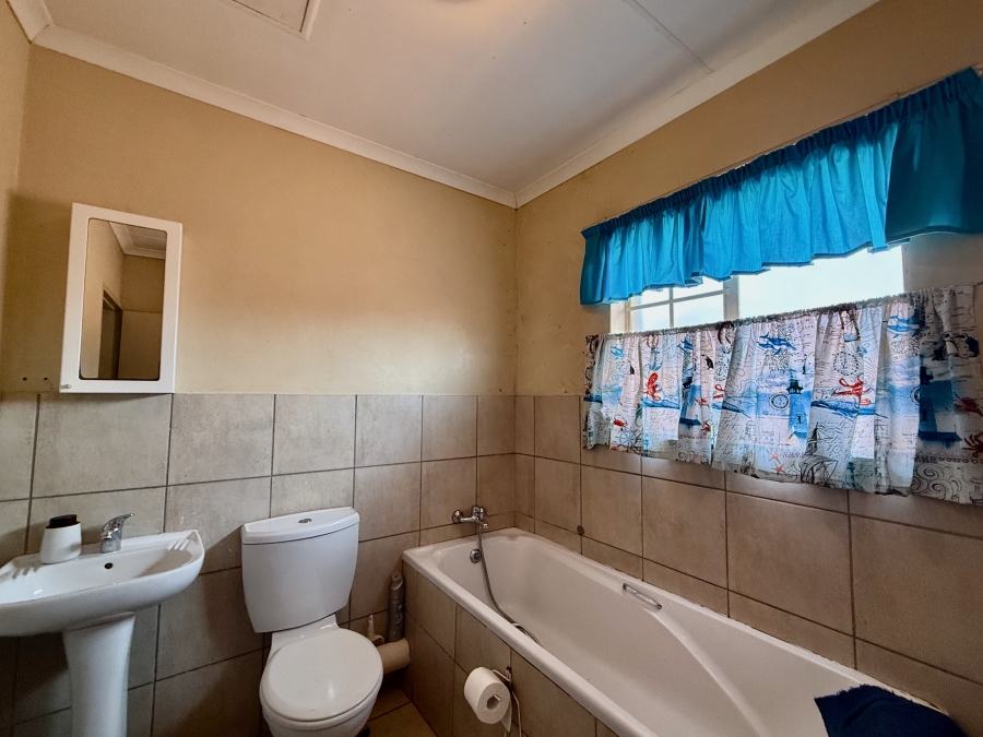 3 Bedroom Property for Sale in Hazeldean Gauteng