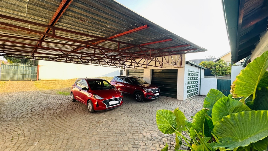 4 Bedroom Property for Sale in Illiondale Gauteng