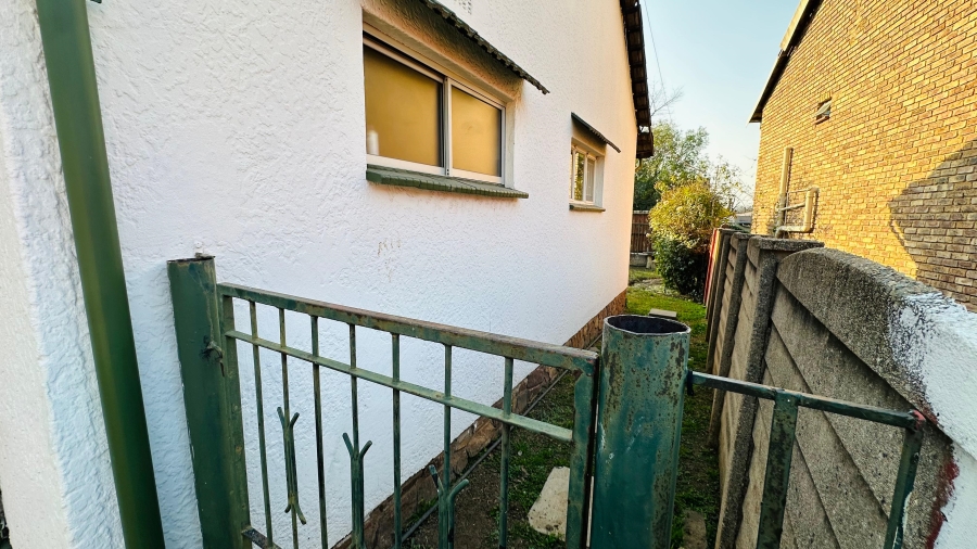 4 Bedroom Property for Sale in Illiondale Gauteng