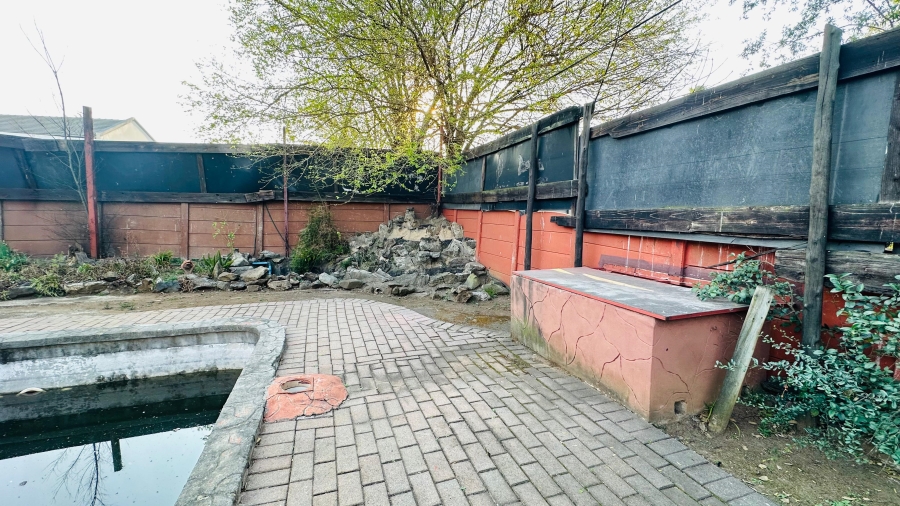 4 Bedroom Property for Sale in Illiondale Gauteng