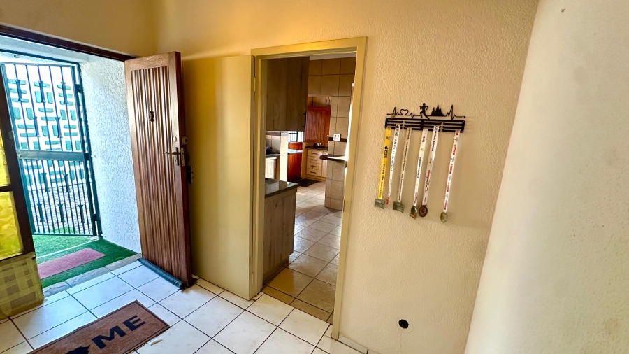 4 Bedroom Property for Sale in Illiondale Gauteng