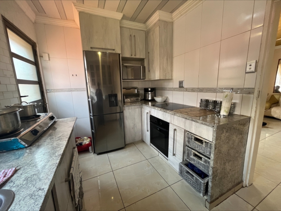 3 Bedroom Property for Sale in Minnebron Gauteng