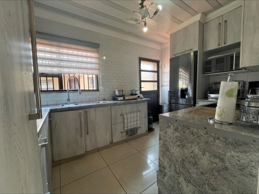 3 Bedroom Property for Sale in Minnebron Gauteng