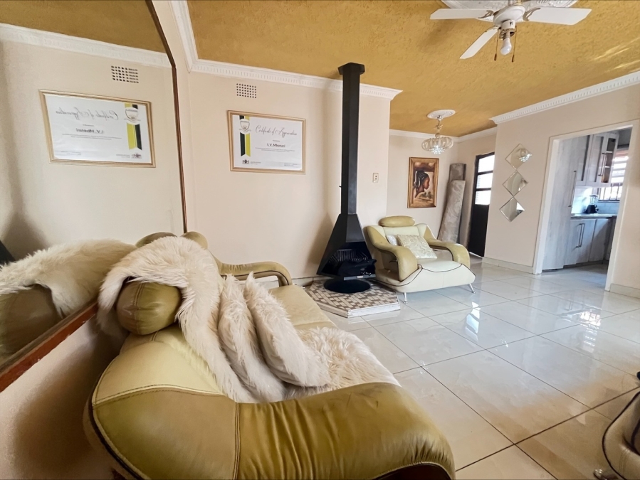 3 Bedroom Property for Sale in Minnebron Gauteng