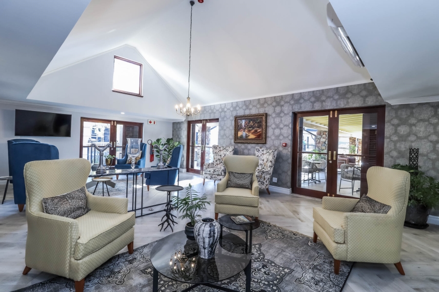 1 Bedroom Property for Sale in Beverley Gauteng