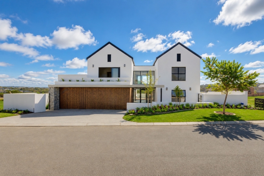 5 Bedroom Property for Sale in Helderfontein Estate Gauteng