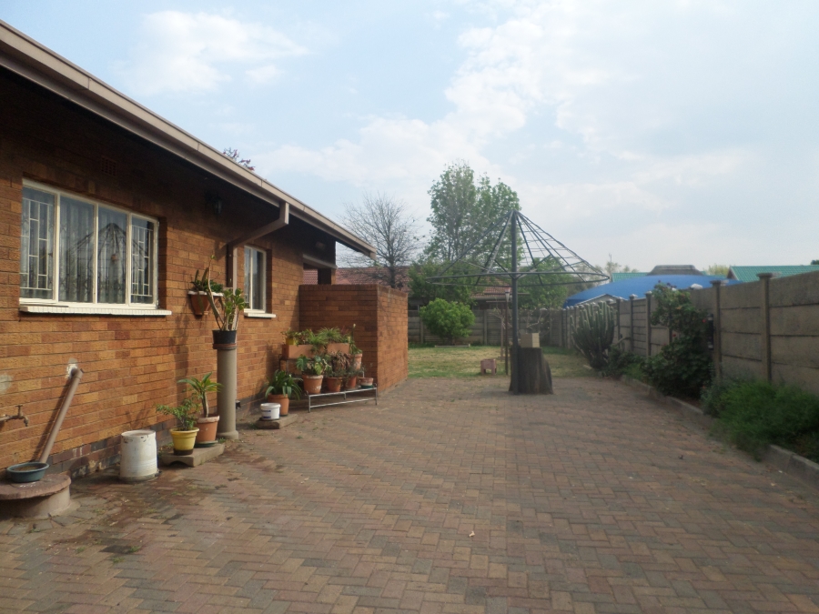 3 Bedroom Property for Sale in Vanderbijlpark SE 6 Gauteng