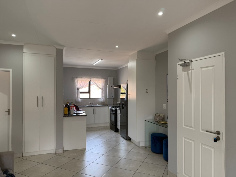 2 Bedroom Property for Sale in Florida Gauteng
