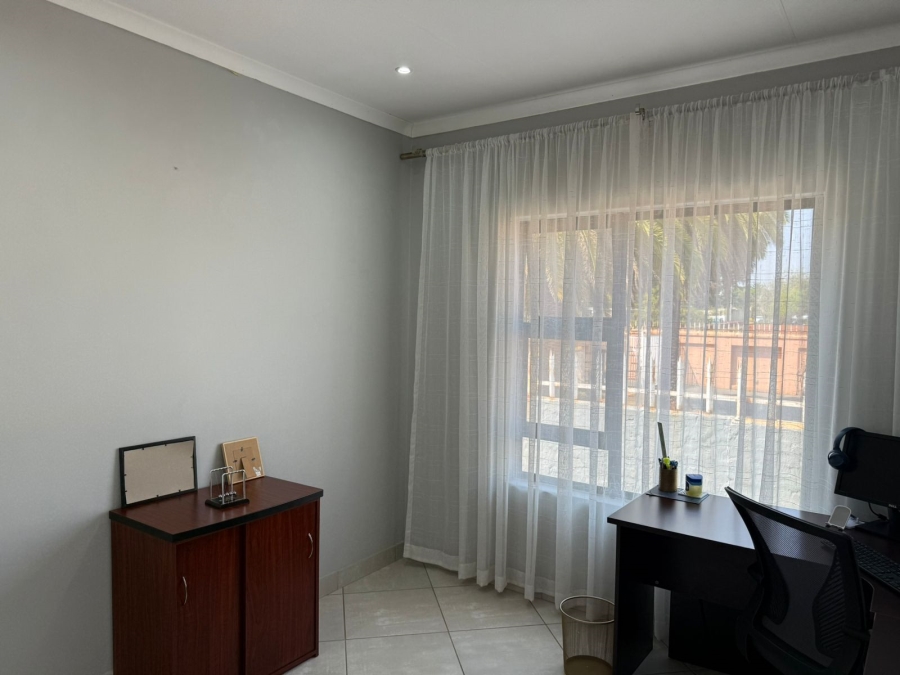 2 Bedroom Property for Sale in Florida Gauteng