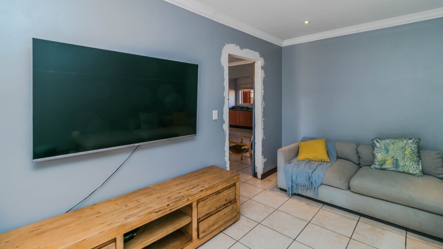 To Let 3 Bedroom Property for Rent in Noordwyk Gauteng