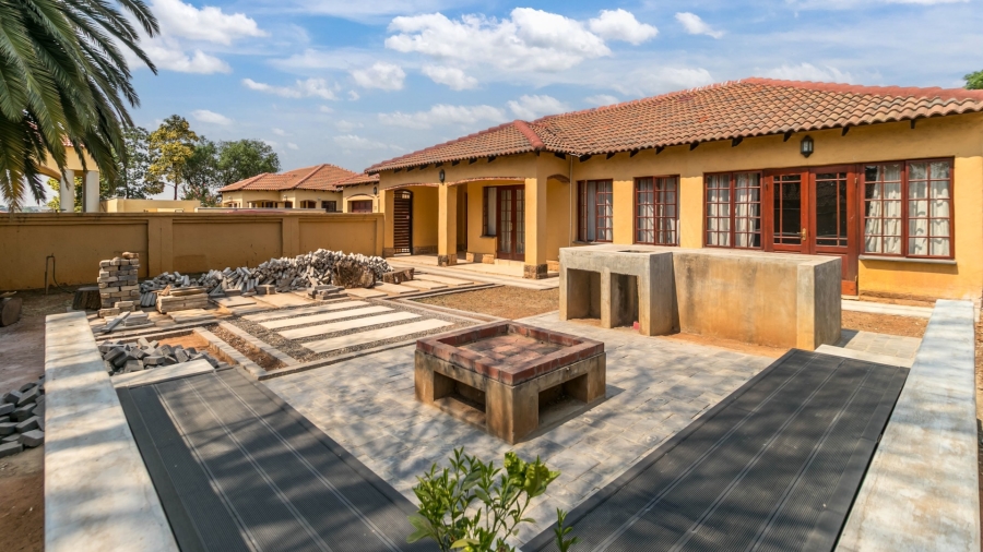 To Let 3 Bedroom Property for Rent in Noordwyk Gauteng