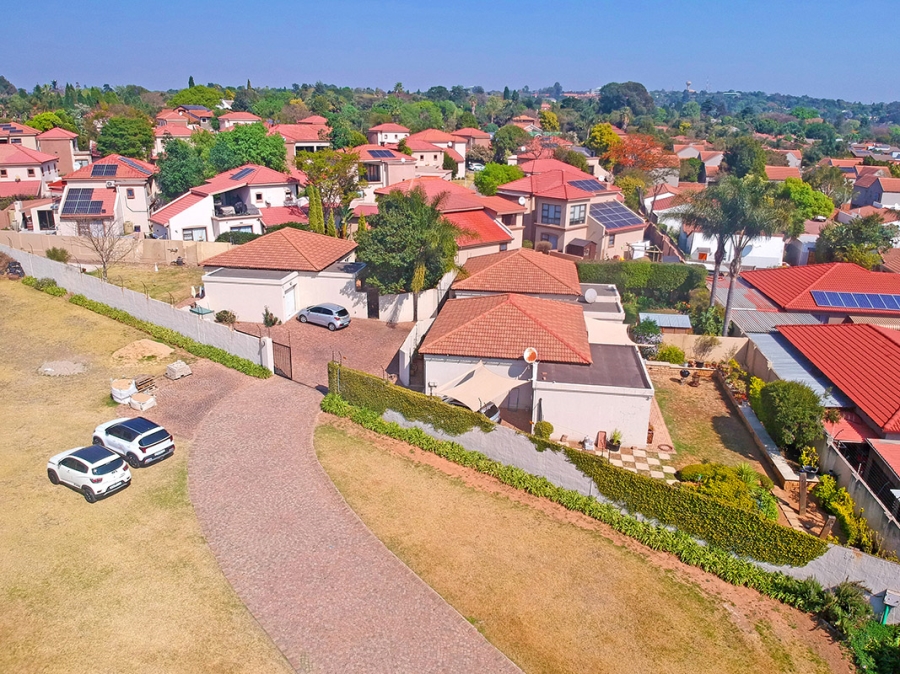2 Bedroom Property for Sale in Northwold Gauteng