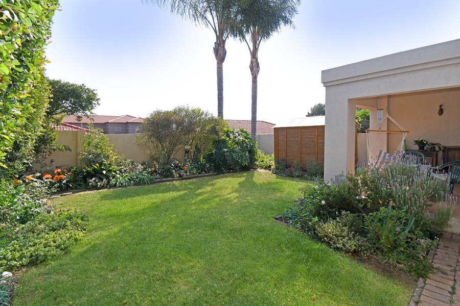 2 Bedroom Property for Sale in Northwold Gauteng