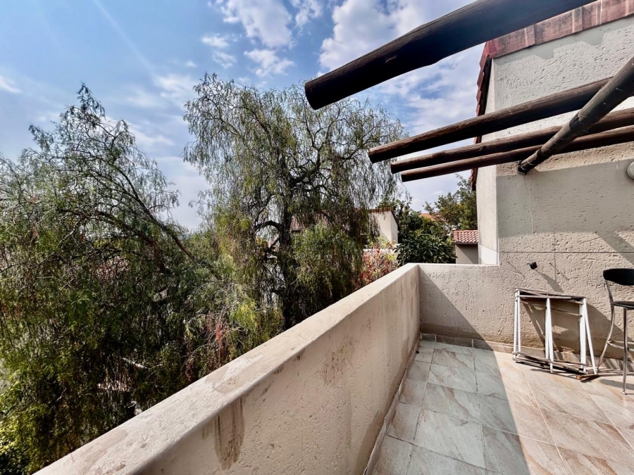 1 Bedroom Property for Sale in Paulshof Gauteng