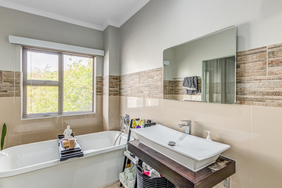 To Let 3 Bedroom Property for Rent in Summerset Gauteng