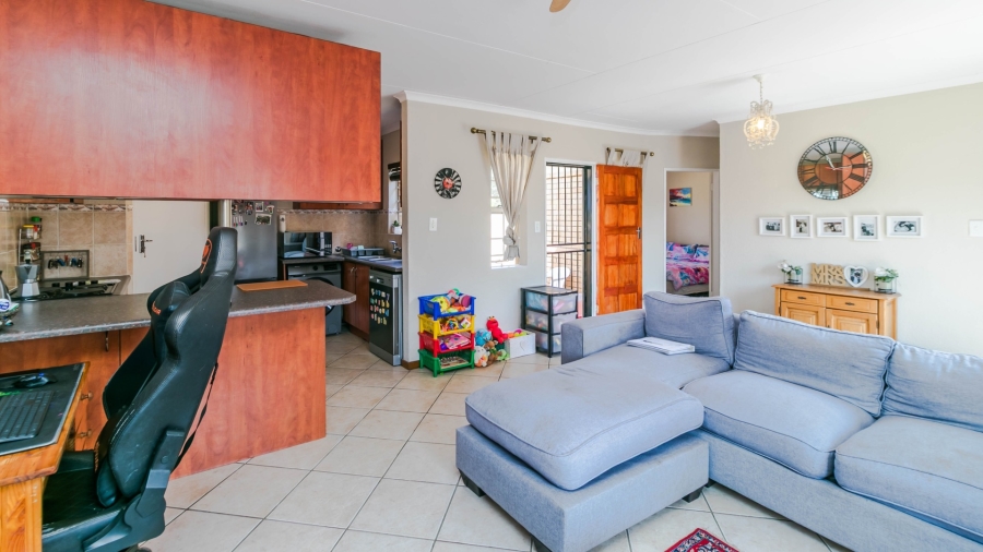 2 Bedroom Property for Sale in Halfway Gardens Gauteng