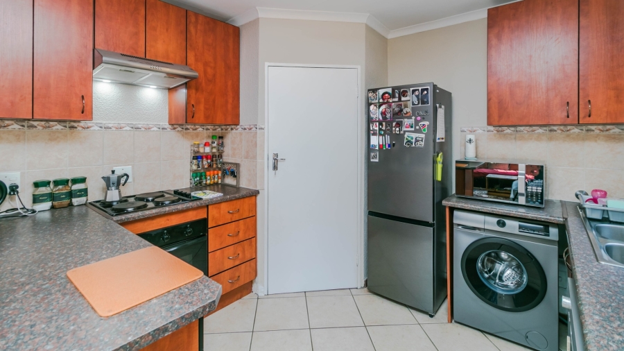2 Bedroom Property for Sale in Halfway Gardens Gauteng