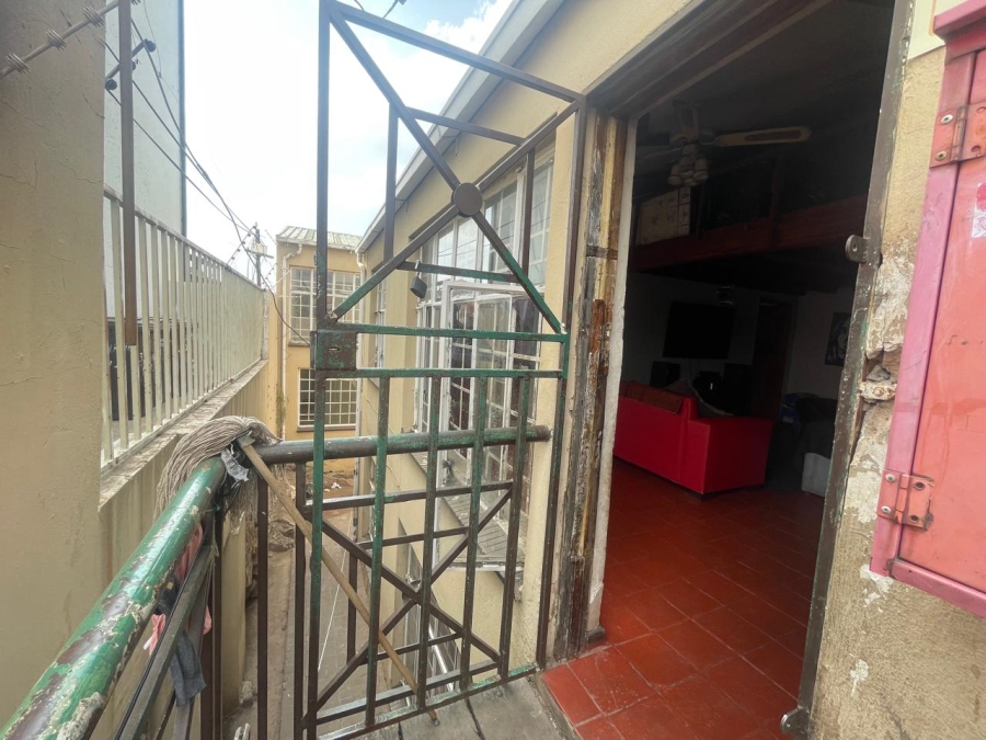 2 Bedroom Property for Sale in Brixton Gauteng