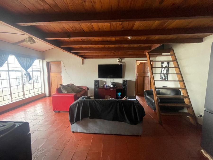 2 Bedroom Property for Sale in Brixton Gauteng