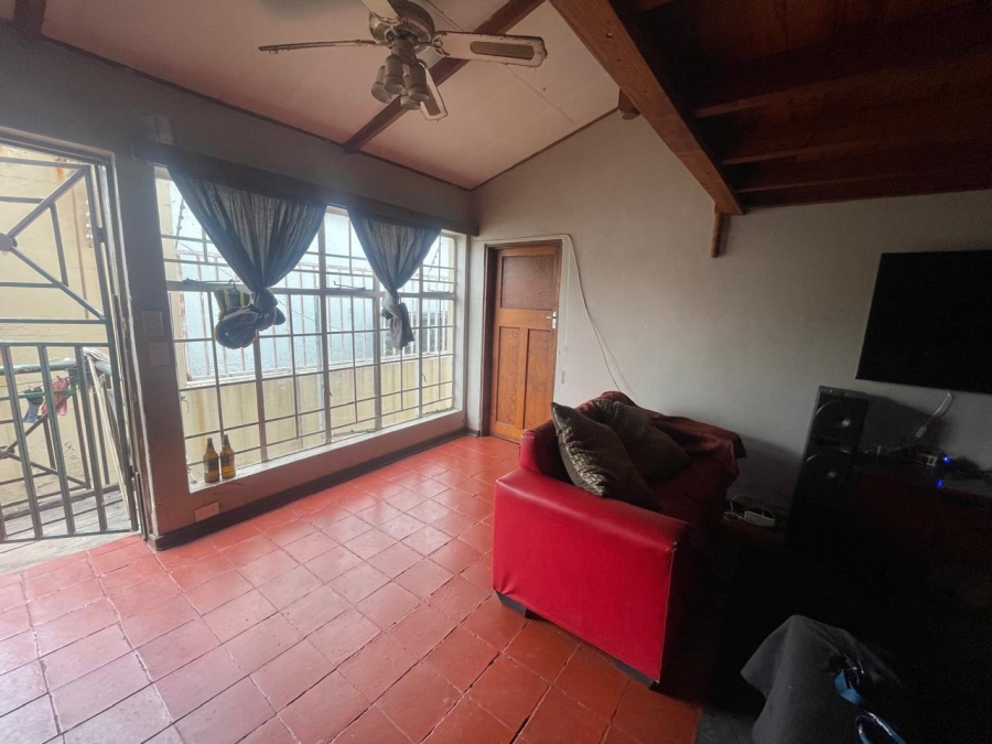 2 Bedroom Property for Sale in Brixton Gauteng