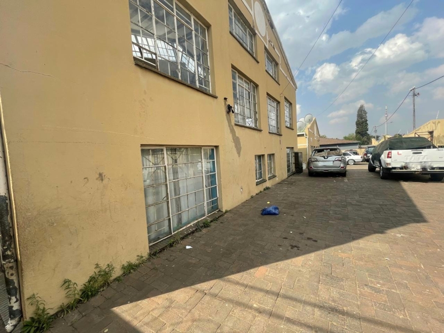 2 Bedroom Property for Sale in Brixton Gauteng