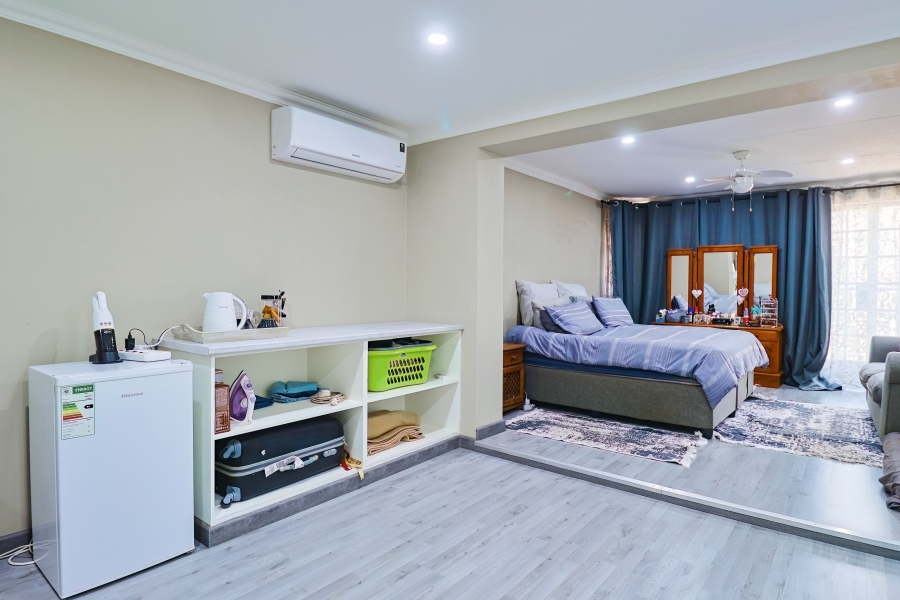 3 Bedroom Property for Sale in Wierda Park Gauteng