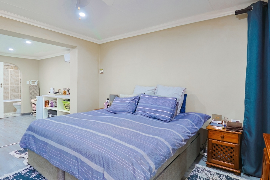 3 Bedroom Property for Sale in Wierda Park Gauteng