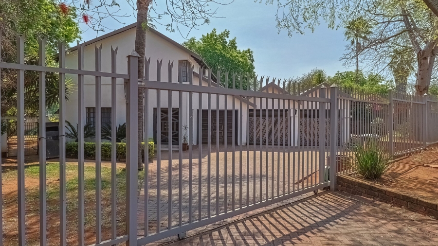 3 Bedroom Property for Sale in Wierda Park Gauteng