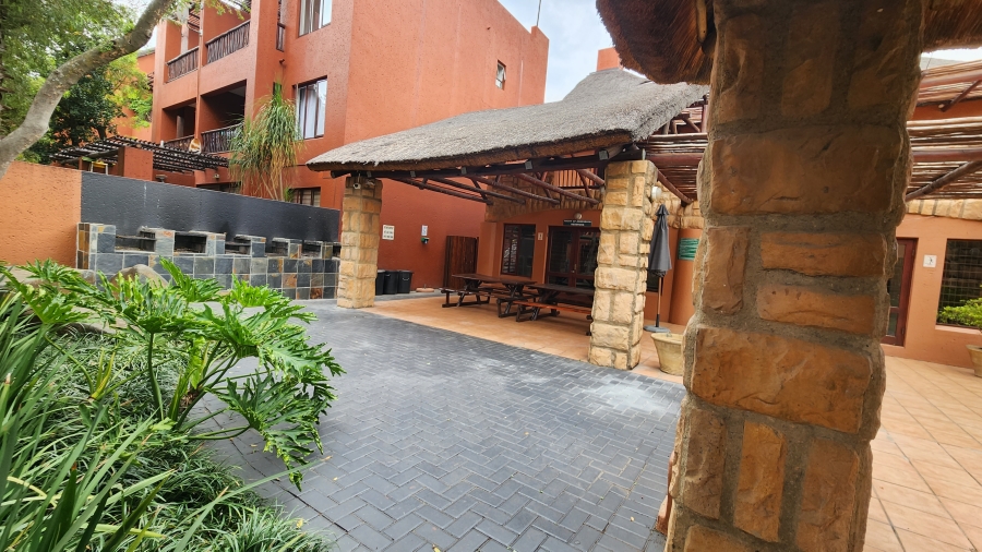 1 Bedroom Property for Sale in Sunninghill Gauteng