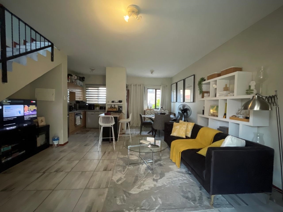 2 Bedroom Property for Sale in Halfway Gardens Gauteng