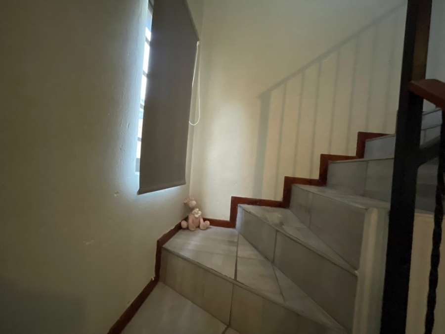 2 Bedroom Property for Sale in Halfway Gardens Gauteng