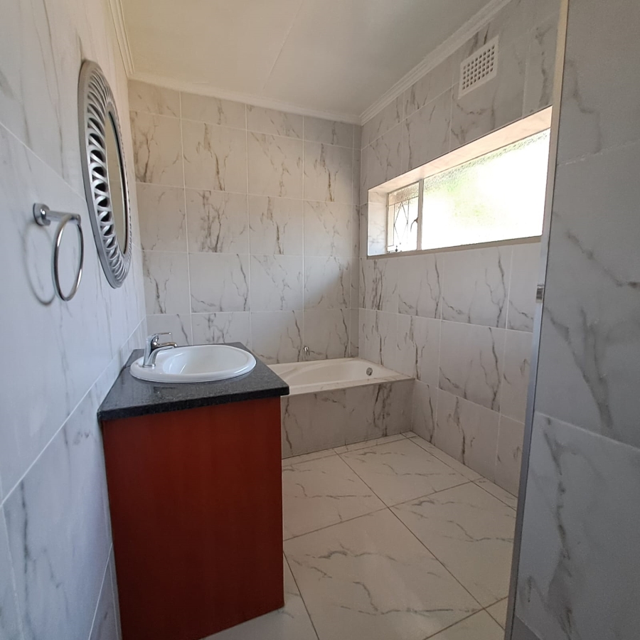 To Let 4 Bedroom Property for Rent in Rynfield Gauteng