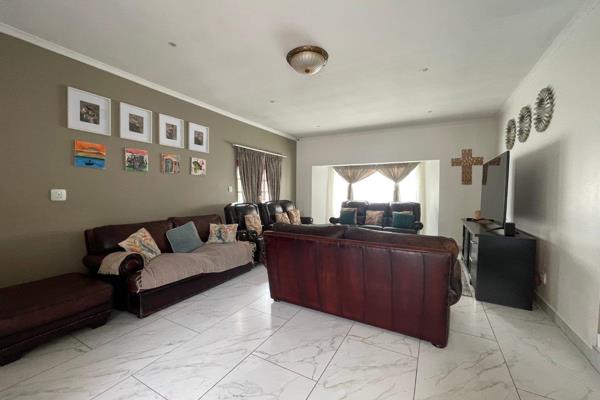 3 Bedroom Property for Sale in Albemarle Gauteng