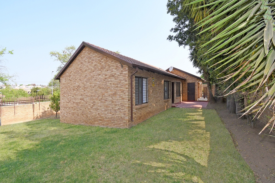 3 Bedroom Property for Sale in North Riding Gauteng
