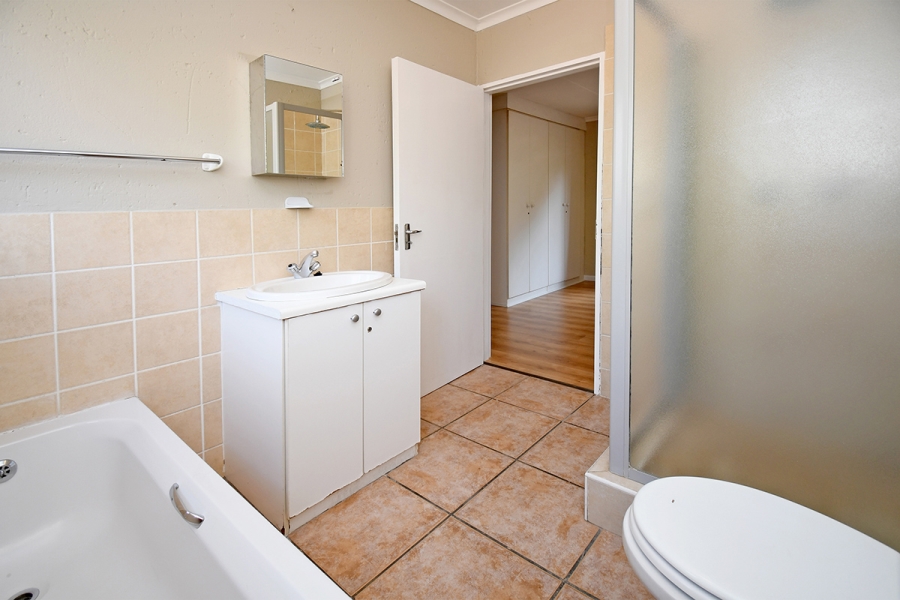 3 Bedroom Property for Sale in North Riding Gauteng